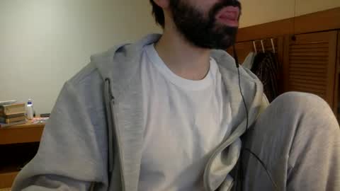 Snapshot of babyhardy chatting on December 16, 2024, 11:44 am Tom A. online show from December 16, 2024, 11:44 am