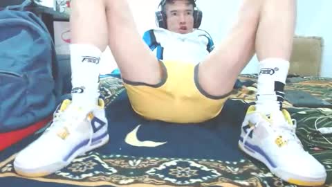 Jhony Naughty Skater online show from May 18, 2026, 3:13 am