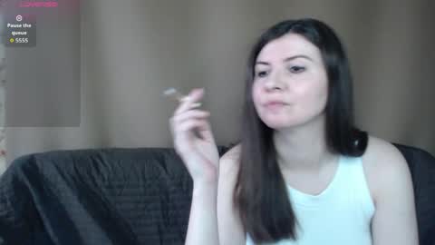 babykaten online show from April 15, 2026, 3:13 am