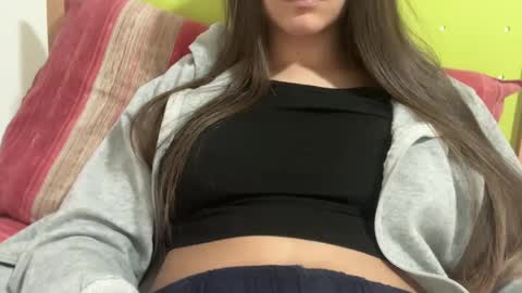 Snapshot of babykisssss chatting on February 26, 2025, 8:54 pm babykisssss online show from February 26, 2025, 8:54 pm