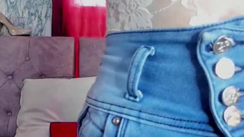 babylissie online show from December 1, 2025, 1:49 pm