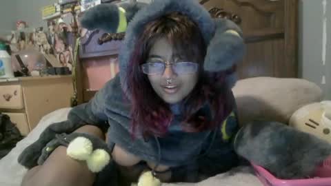 Melody 3 online show from June 20, 2026, 1:52 am