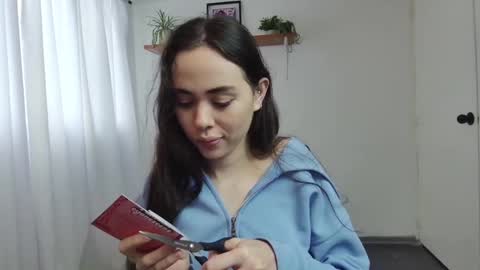 Talia online show from February 7, 2025, 8:31 pm