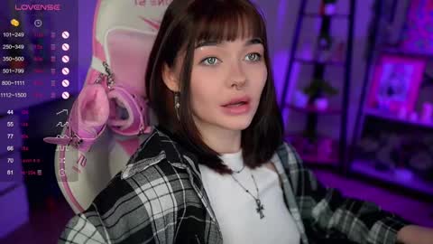 Snapshot of babyroxynill chatting on February 12, 2025, 10:37 pm Nika online show from February 12, 2025, 10:37 pm