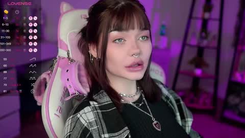 Snapshot of babyroxynill chatting on February 27, 2025, 11:04 pm Nika online show from February 27, 2025, 11:04 pm