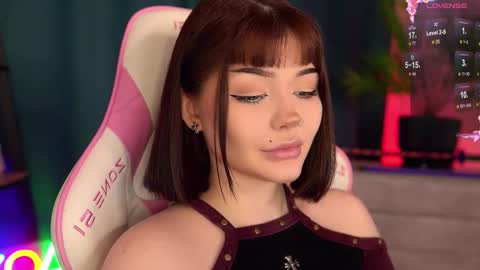 Snapshot of babyroxynill chatting on October 9, 2025, 9:35 pm Nika online show from October 9, 2025, 9:35 pm