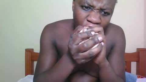 PRISCILLAH online show from December 22, 2025, 8:28 pm