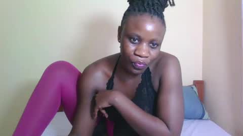 Snapshot of babyrozillah chatting on July 6, 2026, 7:05 pm PRISCILLAH online show from July 6, 2026, 7:05 pm