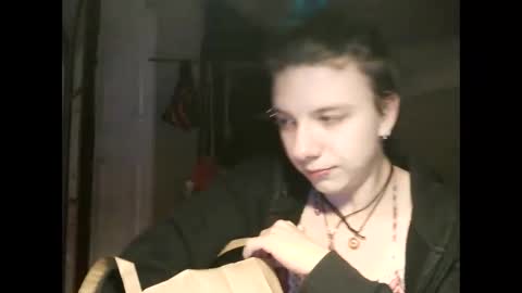 Honey online show from February 20, 2026, 5:57 pm