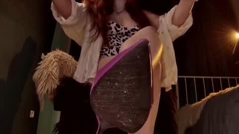 Snapshot of badassswitch chatting on February 6, 2026, 5:38 pm Franki online show from February 6, 2026, 5:38 pm