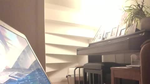 Marius online show from February 28, 2025, 3:15 am