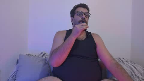 Baddaddybrazil online show from April 8, 2026, 12:32 am