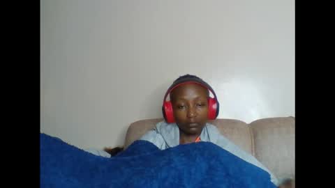 baddie_bunnie online show from May 12, 2026, 5:21 pm