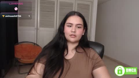 want custom text me through my snap 3  online show from February 8, 2026, 3:32 am