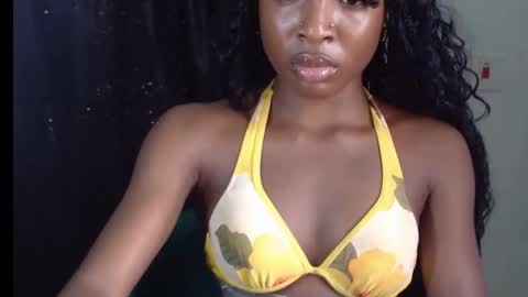 baddiebitchx online show from May 14, 2026, 10:33 am