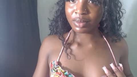 Snapshot of baddiebitchx chatting on May 22, 2026, 10:10 am baddiebitchx online show from May 22, 2026, 10:10 am