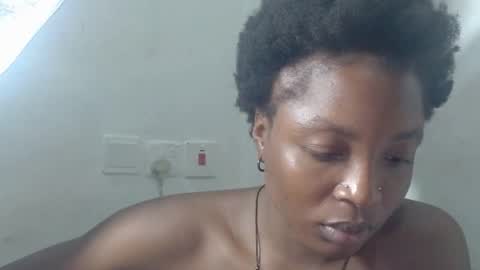 Snapshot of baddiebitchx chatting on June 16, 2026, 10:56 pm baddiebitchx online show from June 16, 2026, 10:56 pm