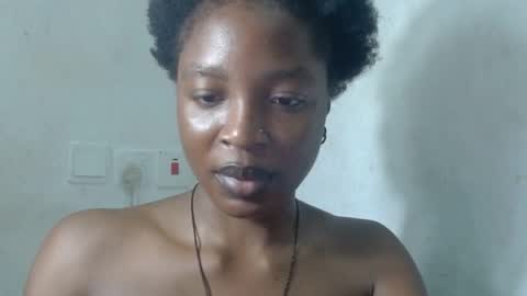 Snapshot of baddiebitchx chatting on June 17, 2026, 11:38 pm baddiebitchx online show from June 17, 2026, 11:38 pm