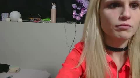 Snapshot of baddiebrandy chatting on November 18, 2025, 2:10 pm brandy online show from November 18, 2025, 2:10 pm