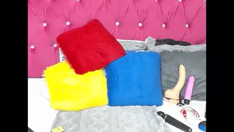 badgirlsexyt online show from November 22, 2025, 6:40 pm