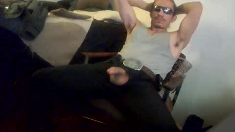 Mexican livin Off the Wall online show from February 8, 2026, 7:23 am