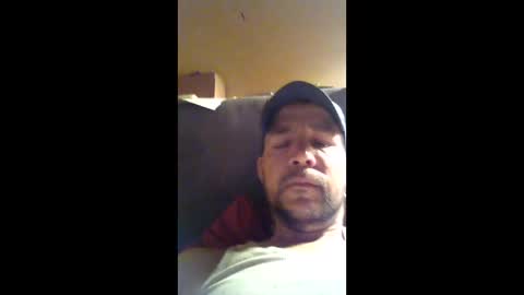Snapshot of badland2017 chatting on March 27, 2026, 5:02 am badland2017 online show from March 27, 2026, 5:02 am