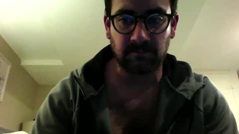 Snapshot of badtwister chatting on December 30, 2024, 7:37 am badtwister online show from December 30, 2024, 7:37 am