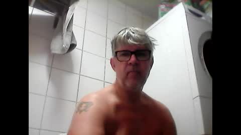 baggelina75 online show from December 31, 2024, 8:59 am