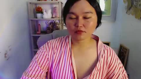 april online show from June 11, 2026, 12:32 am