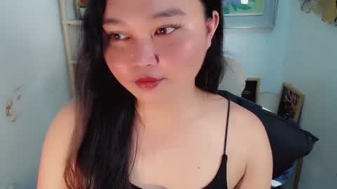 april online show from June 18, 2026, 6:46 am