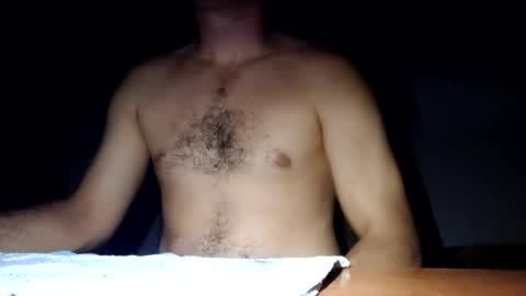 baiat_frumusel online show from December 19, 2024, 11:35 pm