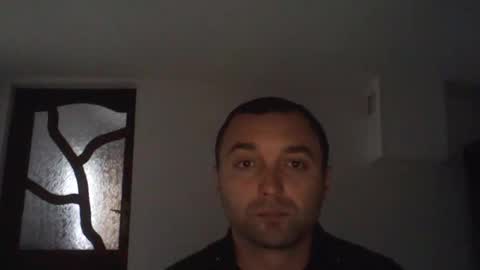 baiat_frumusel online show from December 26, 2024, 11:54 am