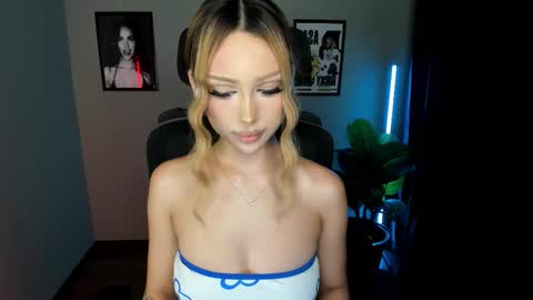 Snapshot of baklajan1907 chatting on September 13, 2025, 5:24 pm Baklajan online show from September 13, 2025, 5:24 pm