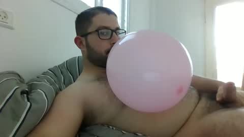 Snapshot of balloonman835316 chatting on March 2, 2025, 12:54 pm balloonman835316 online show from March 2, 2025, 12:54 pm
