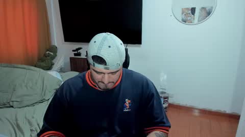 Andres -  online show from October 7, 2025, 2:03 pm