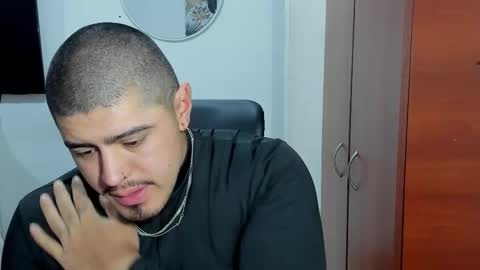 Andres -  online show from November 28, 2025, 11:02 am