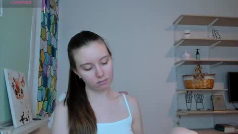 Kira online show from November 25, 2025, 12:38 pm