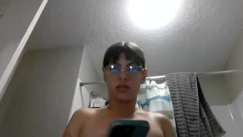 bambibubbless online show from August 6, 2026, 1:40 am