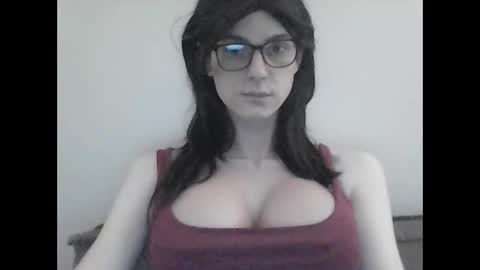 Snapshot of bambilovets1 chatting on February 14, 2025, 10:58 pm Bambi online show from February 14, 2025, 10:58 pm