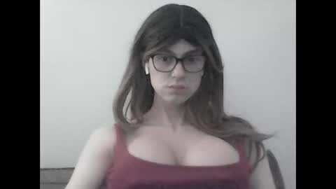 Snapshot of bambilovets1 chatting on October 7, 2025, 10:29 pm Bambi online show from October 7, 2025, 10:29 pm