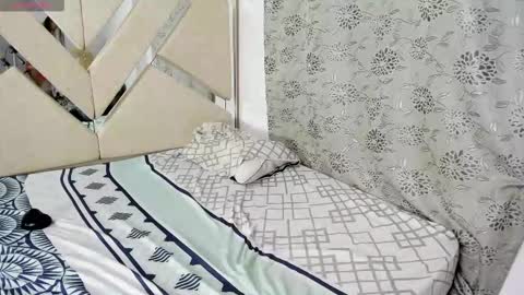 Snapshot of bamby_kitty chatting on February 13, 2026, 11:45 pm cataliana online show from February 13, 2026, 11:45 pm