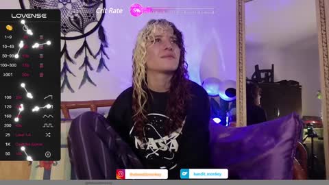 Snapshot of bandit_monkey chatting on December 6, 2024, 7:21 am V E R O N I C A online show from December 6, 2024, 7:21 am