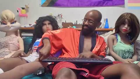 Bando Husbando online show from July 4, 2026, 5:13 am