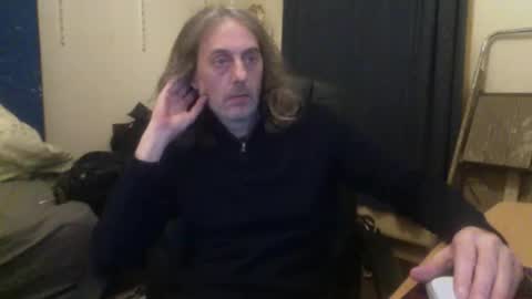 bangintoleather online show from December 21, 2025, 2:41 am