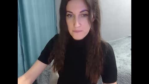 Snapshot of bany_brandy chatting on June 7, 2026, 1:54 am Emma online show from June 7, 2026, 1:54 am