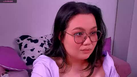 Snapshot of barbara_bb chatting on October 19, 2025, 6:19 pm Barbie Kim online show from October 19, 2025, 6:19 pm