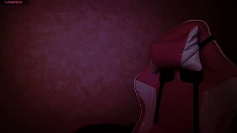 Snapshot of barbara_dennis chatting on December 2, 2024, 6:41 am barbara_dennis online show from December 2, 2024, 6:41 am