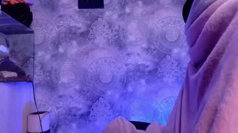 Snapshot of barbara_dennis chatting on September 28, 2025, 11:32 pm barbara_dennis online show from September 28, 2025, 11:32 pm