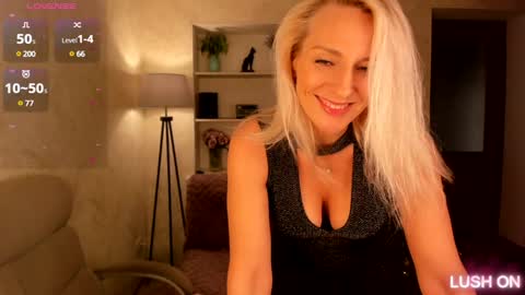 Snapshot of barbara_summers chatting on December 25, 2024, 1:41 pm Barbara online show from December 25, 2024, 1:41 pm