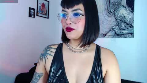 Snapshot of barbaraaa_moon chatting on November 20, 2025, 7:35 pm Barbara Moon online show from November 20, 2025, 7:35 pm